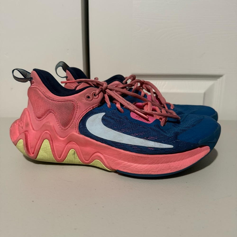 Nike Giannis Immortality 2 The Wonder Men's Sz 7.5 M Sneakers Shoes DM0825-400